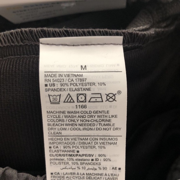 OLD NAVY STRETCH TECH / M - Picture 9 of 9